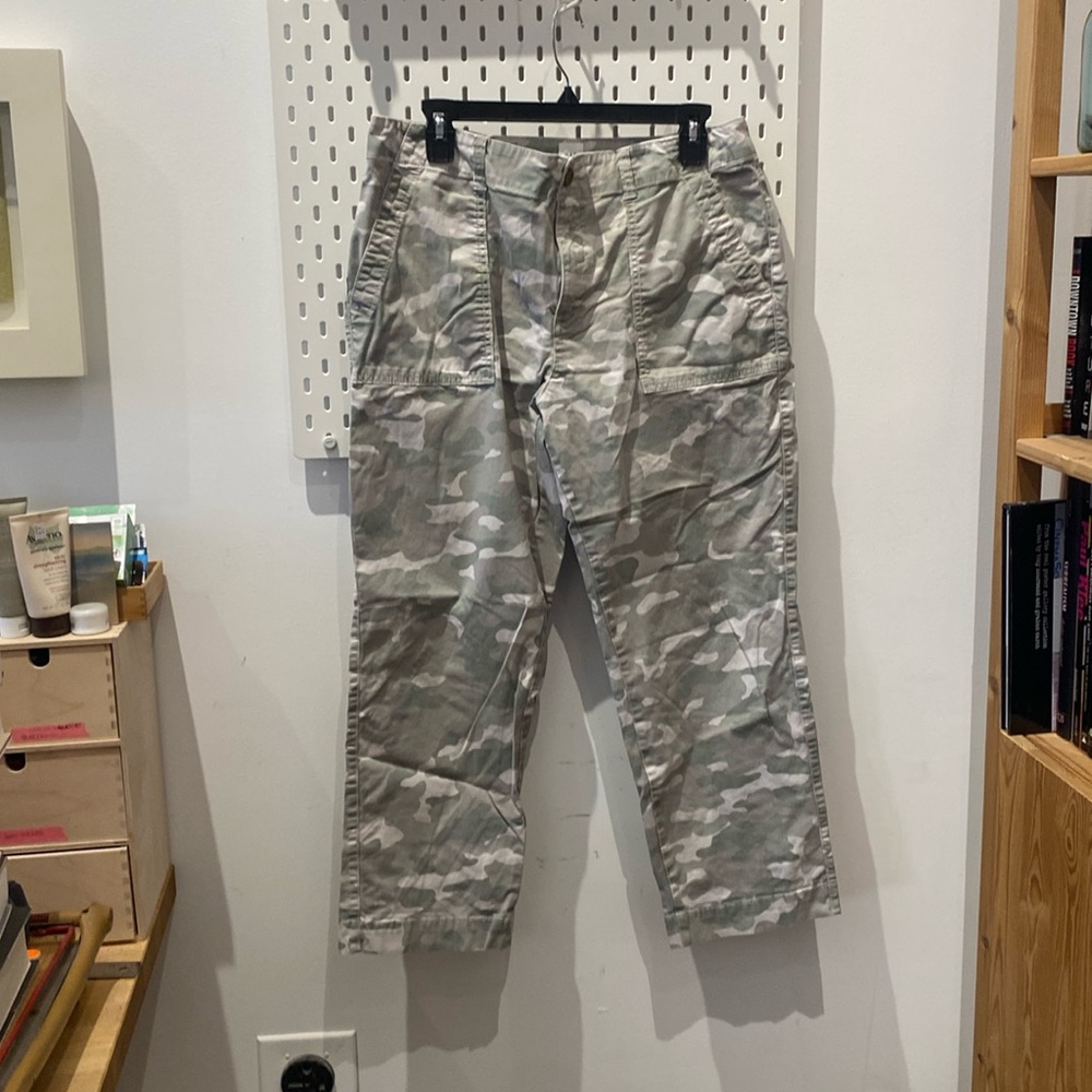 GAP Cotton Camouflage Pants